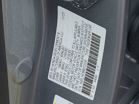 Used 2024 Honda Civic EX-L image 35