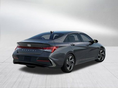 New 2026 Hyundai Elantra SEL Sport Premium FWD image 4
