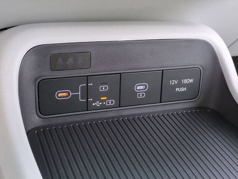 New 2026 Hyundai Kona SE image 20