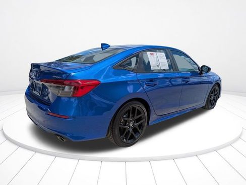 Used 2024 Honda Civic Sport image 4