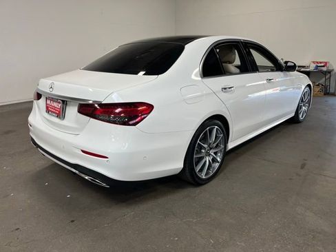 Used 2022 Mercedes-Benz E 350 Sedan image 3