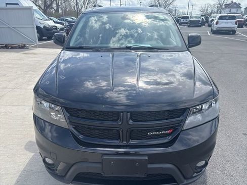 Used 2019 Dodge Journey SE w/ Connectivity Group image 16