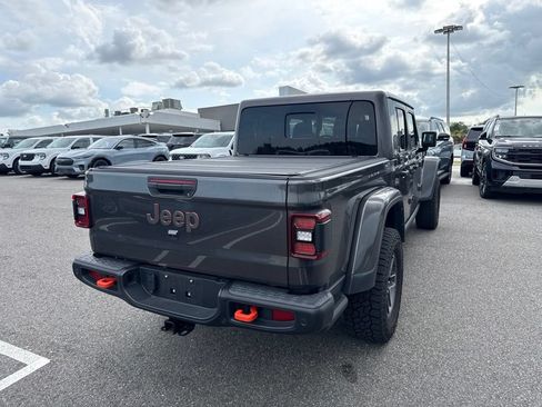 Used 2024 Jeep Gladiator Mojave AWD/4WD image 2