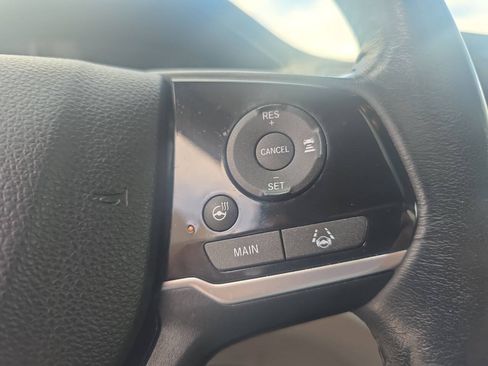 Used 2018 Honda Odyssey Elite image 36