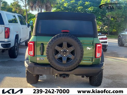 Used 2022 Ford Bronco Black Diamond AWD/4WD image 5