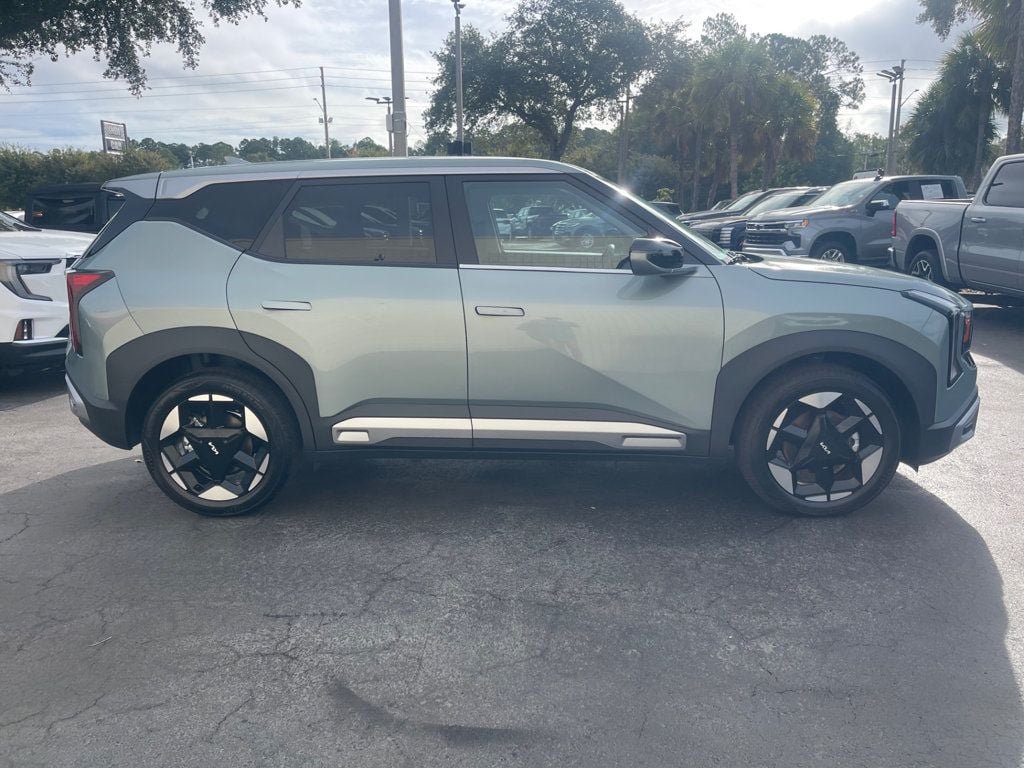 Used 2027 Kia Seltos S FWD image 7