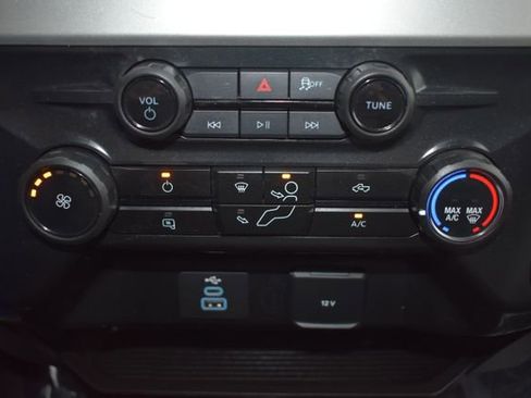 Used 2025 Ford F250 XLT AWD/4WD image 28