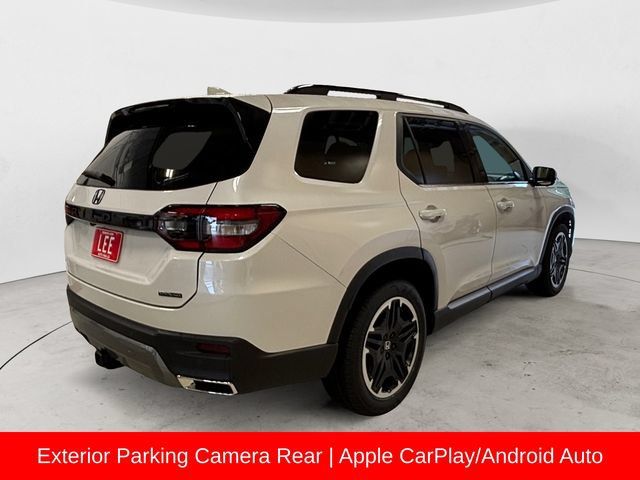 New 2026 Honda Pilot Touring image 6