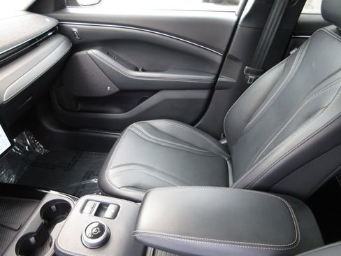 Used 2023 Ford Mustang Mach-E Premium RWD image 21