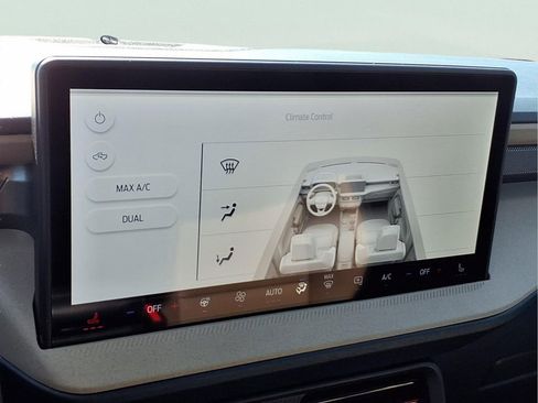 New 2026 Ford Maverick Lariat image 7