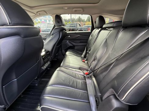 Used 2023 Acura MDX SH-AWD w/ Advance Package image 6
