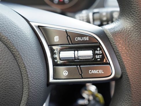 Used 2022 Kia Seltos LX image 27