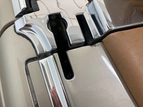 Used 1988 Mercedes-Benz 560 SL image 19