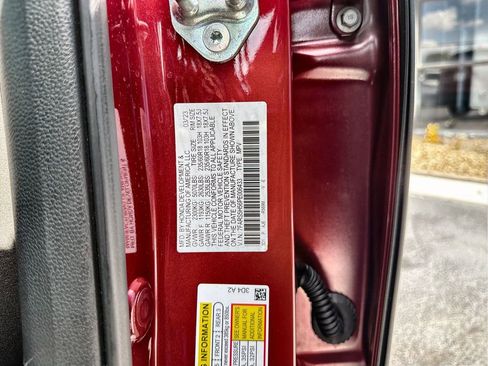 Used 2023 Honda CR-V Sport image 32