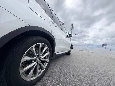 Used 2019 BMW X3 xDrive30i w/ Driving Assistance Package AWD/4WD image 7