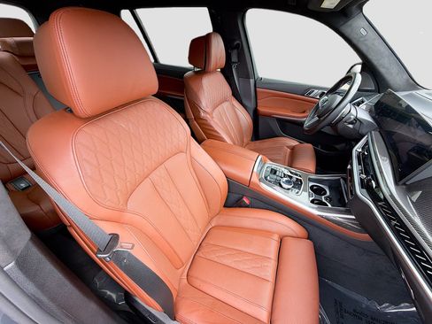 Certified 2023 BMW X7 M60i w/ Executive Package image 14