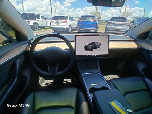 Used 2022 Tesla Model 3 Long Range AWD/4WD image 21