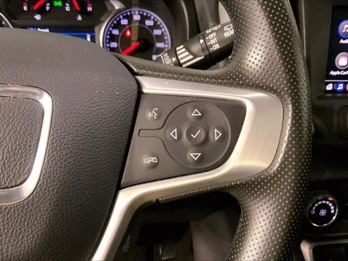 Used 2024 GMC Terrain SLE AWD/4WD image 19