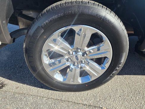 Used 2018 Ford F150 Lariat w/ Equipment Group 502A Luxury image 21