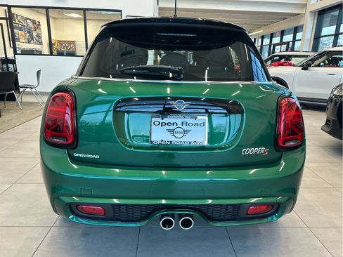 Used 2020 MINI Cooper S w/ Premium Package image 9