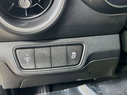 Certified 2023 Kia Forte LXS image 10