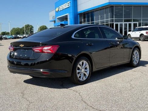 Used 2022 Chevrolet Malibu LT w/ Leather Package FWD image 5