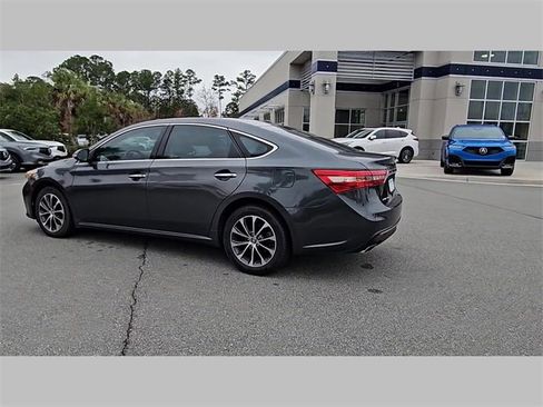 Used 2018 Toyota Avalon XLE image 21