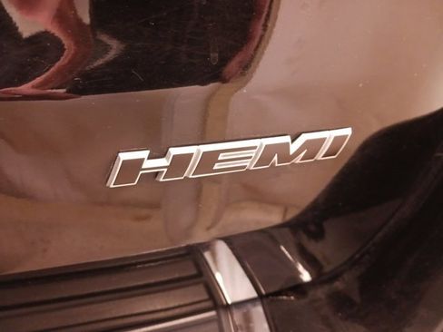 Used 2019 Jeep Grand Cherokee Limited w/ Trailer Tow Group IV image 30