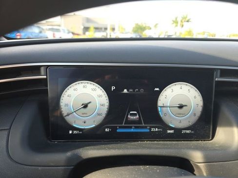 Used 2024 Hyundai Santa Cruz SEL w/ Activity Package FWD image 9