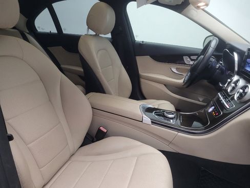 Used 2018 Mercedes-Benz C 300 Sedan w/ Premium Package image 21