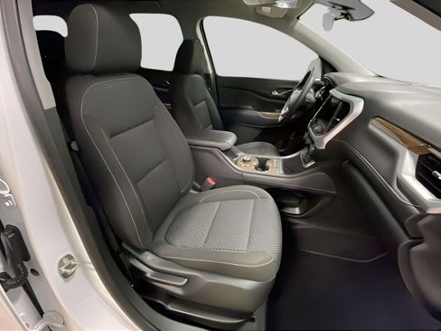 Used 2023 GMC Acadia SLE w/ Driver Convenience Package image 18