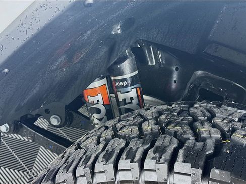 New 2026 Jeep Gladiator Mojave w/ Technology Group image 21