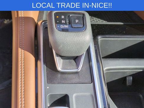 Used 2023 Nissan Pathfinder Platinum image 27