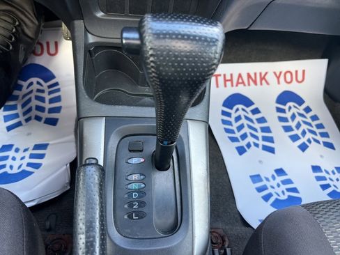 Used 2005 Toyota RAV4 4WD image 36