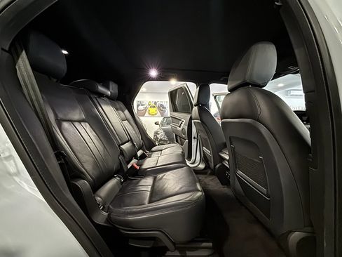 Used 2019 Land Rover Discovery Sport HSE AWD/4WD image 20