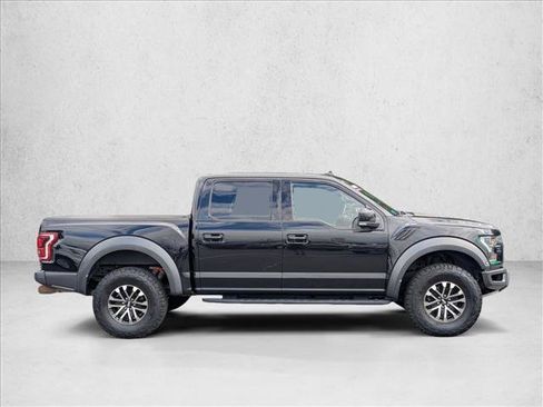 Certified 2019 Ford F150 Raptor w/ Equipment Group 802A Luxury image 4