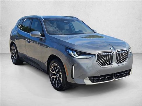 Certified 2026 BMW X3 xDrive30 w/ Premium Package image 3