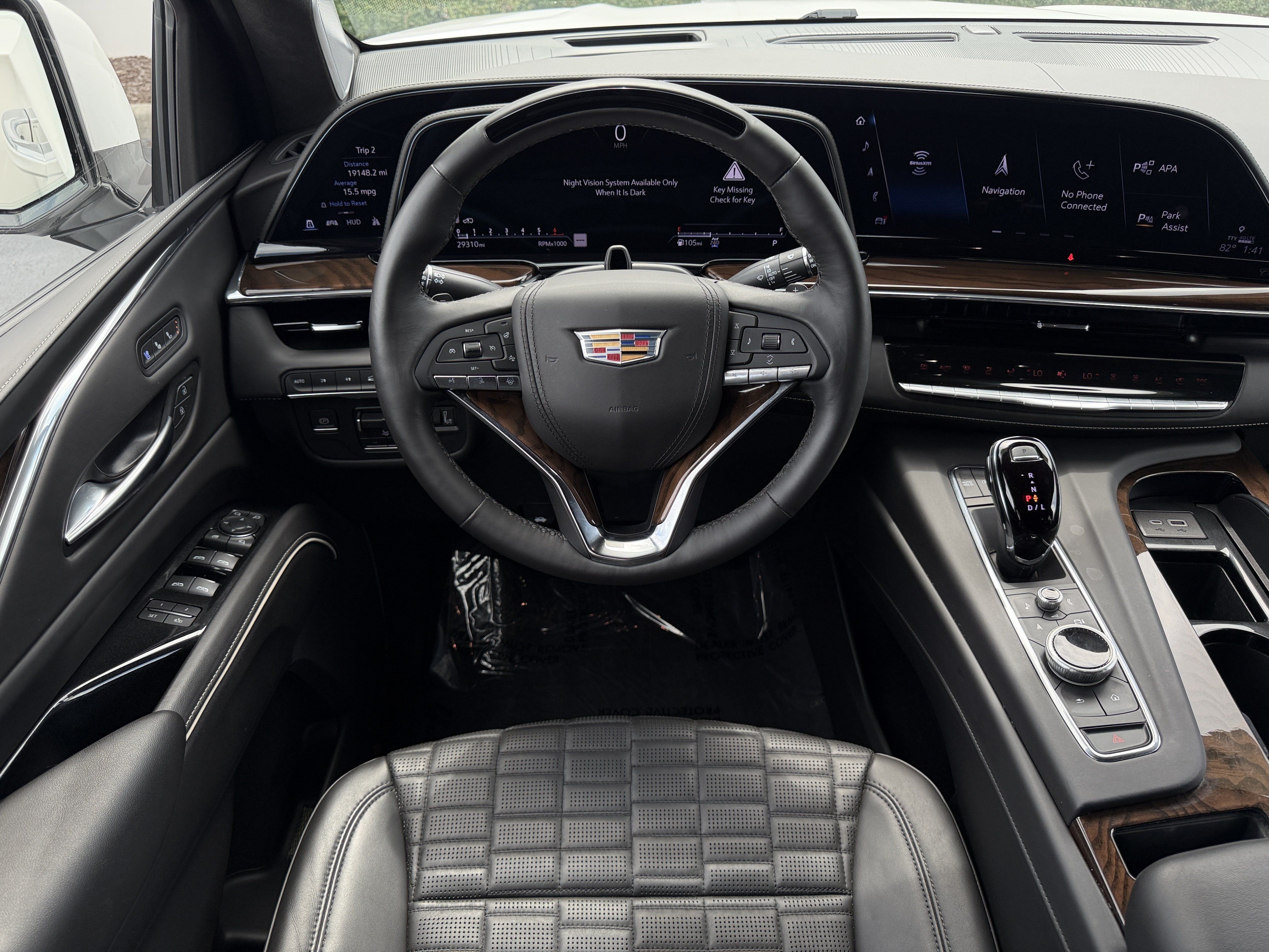 Certified 2024 Cadillac Escalade ESV Premium Luxury Platinum w/ LPO, Floor Liner Package AWD/4WD image 15