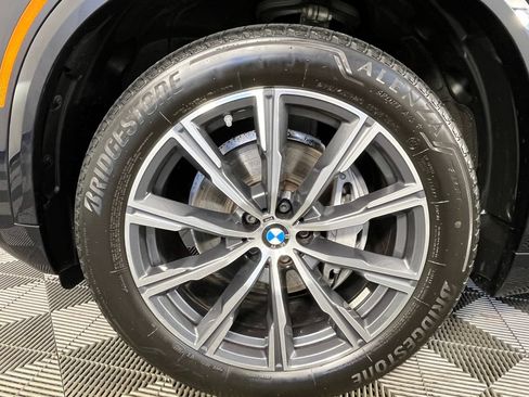 Used 2024 BMW X5 xDrive40i w/ M Sport Package AWD/4WD image 13