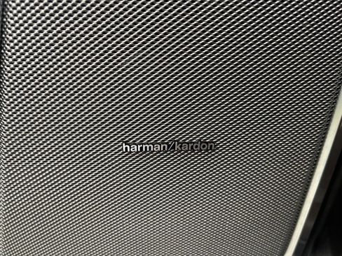 Used 2025 RAM 3500 Laramie image 18