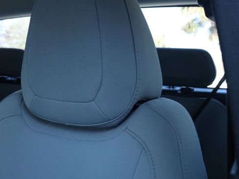 Used 2017 Chevrolet Colorado W/T w/ WT Convenience Package image 26