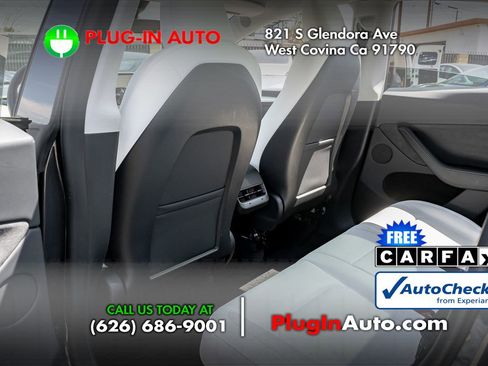 Used 2024 Tesla Model Y Long Range image 10