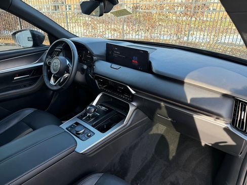 Used 2024 MAZDA CX-90 Plug-In Hybrid w/ Premium Plus image 15