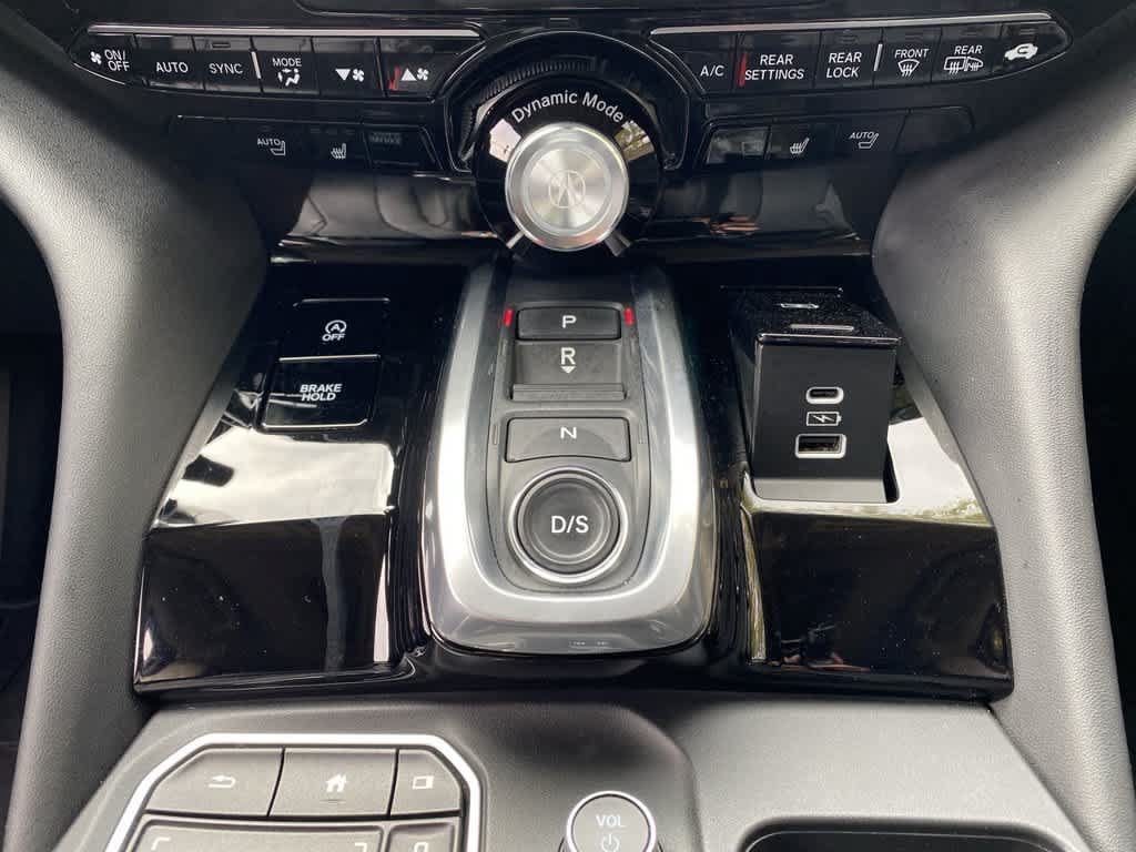 Used 2023 Acura MDX w/ Technology Package AWD/4WD image 25