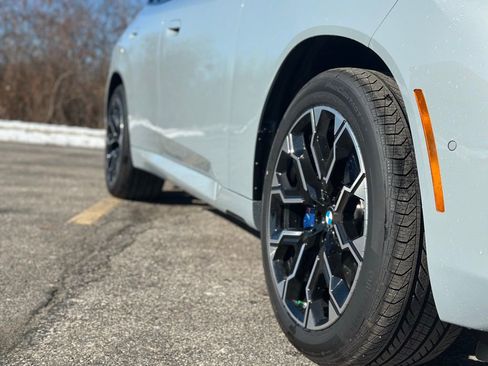 New 2026 BMW X3 M50 w/ Premium Package AWD/4WD image 9