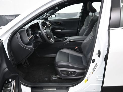 Certified 2024 Toyota Crown Limited w/ Advanced Technology Package image 11