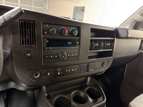 Used 2024 Chevrolet Express 3500 LT w/ LT Preferred Equipment Group RWD image 14