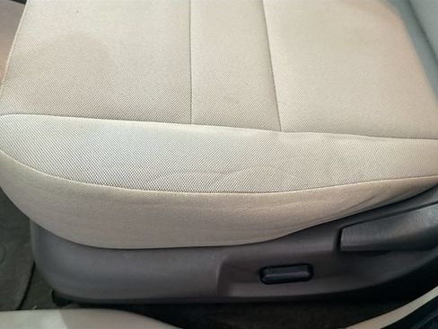 Used 2012 Ford Escape XLT FWD image 18