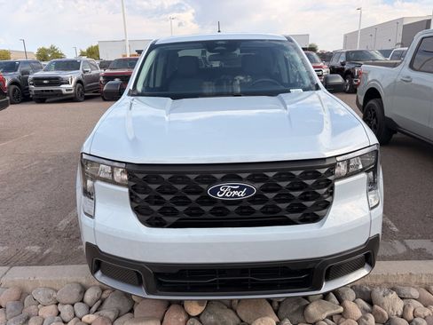 Certified 2026 Ford Maverick XLT FWD image 2
