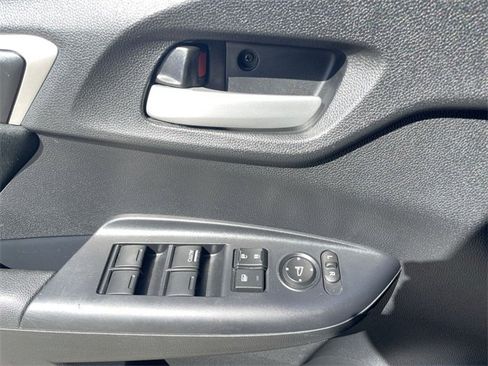 Used 2020 Honda Fit LX image 20